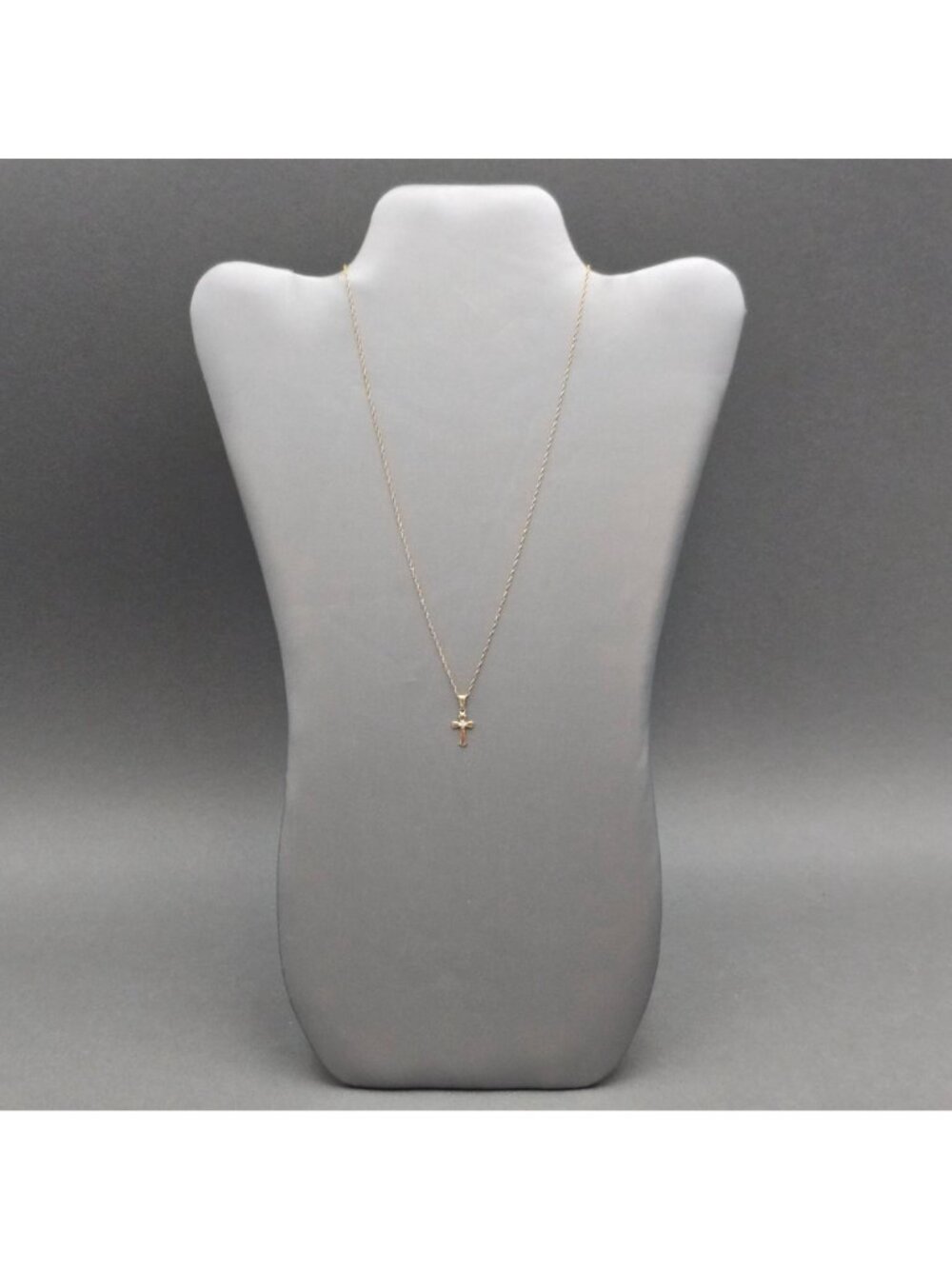 Vintage 14K Gold Filled Diamond Cross Necklace M Cartouche Pendant 19" - Picture 2 of 15